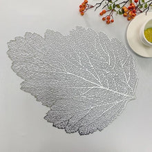 Load image into Gallery viewer, Metallic placemats leaf
